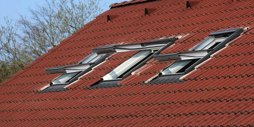 Мансардные окна: виды и способы монтажа - 7