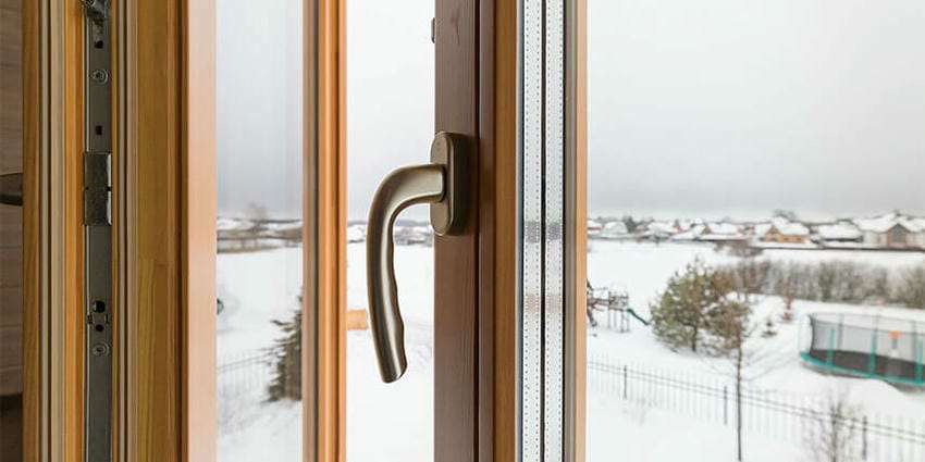 Выбираем фурнитуру для пластиковых окон: критерии и рейтинг брендов - 1