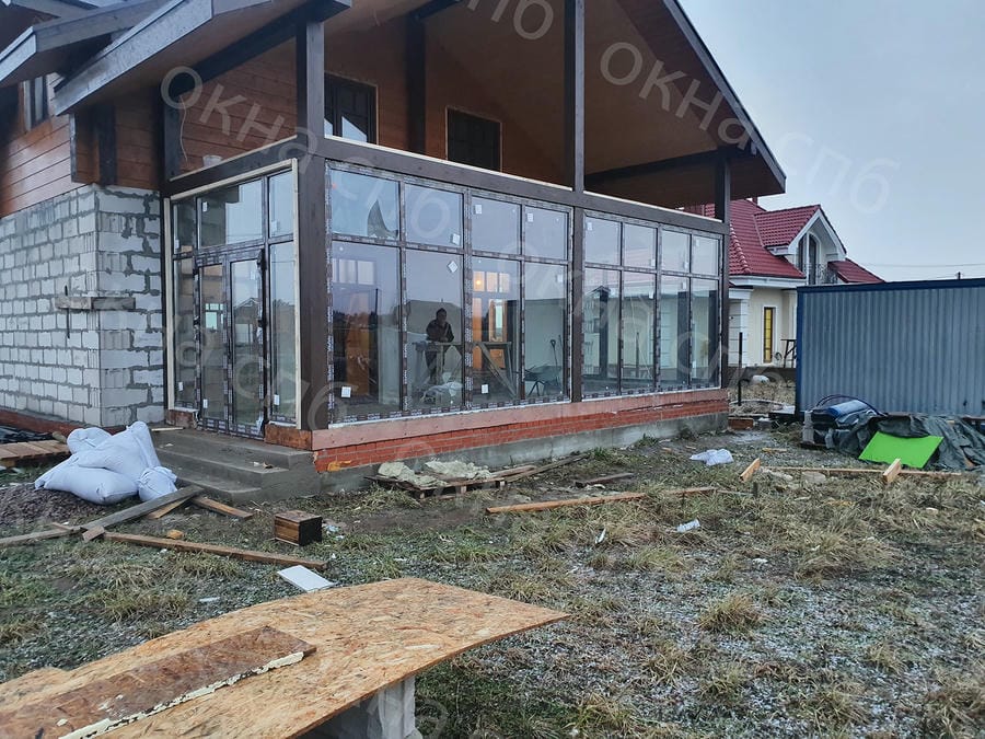 панорамное остекление коттеджа в послеке Балтийская слобода 5