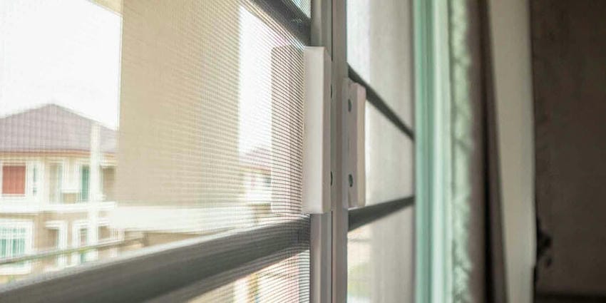 Москитные сетки зимой. Снимать или оставить &laquo;зимовать&raquo;? - 9