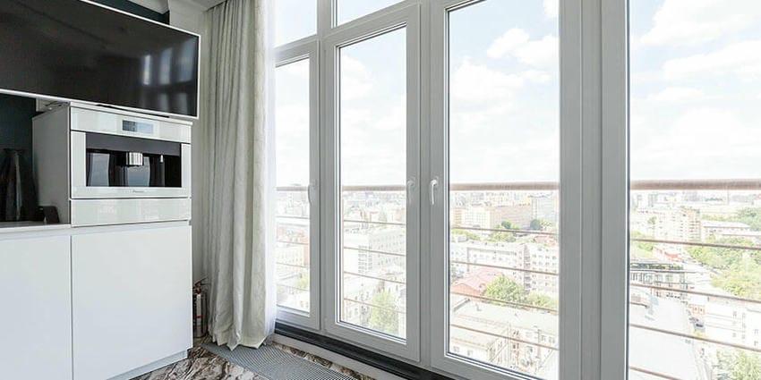 Панорамные окна в квартире и доме. В чём плюсы и минусы решения? - 3