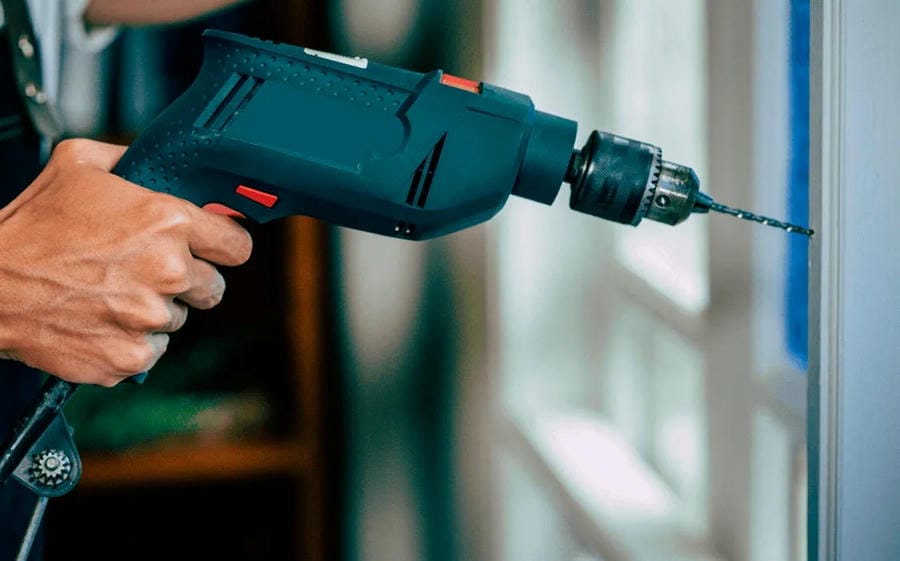 Сверление окна